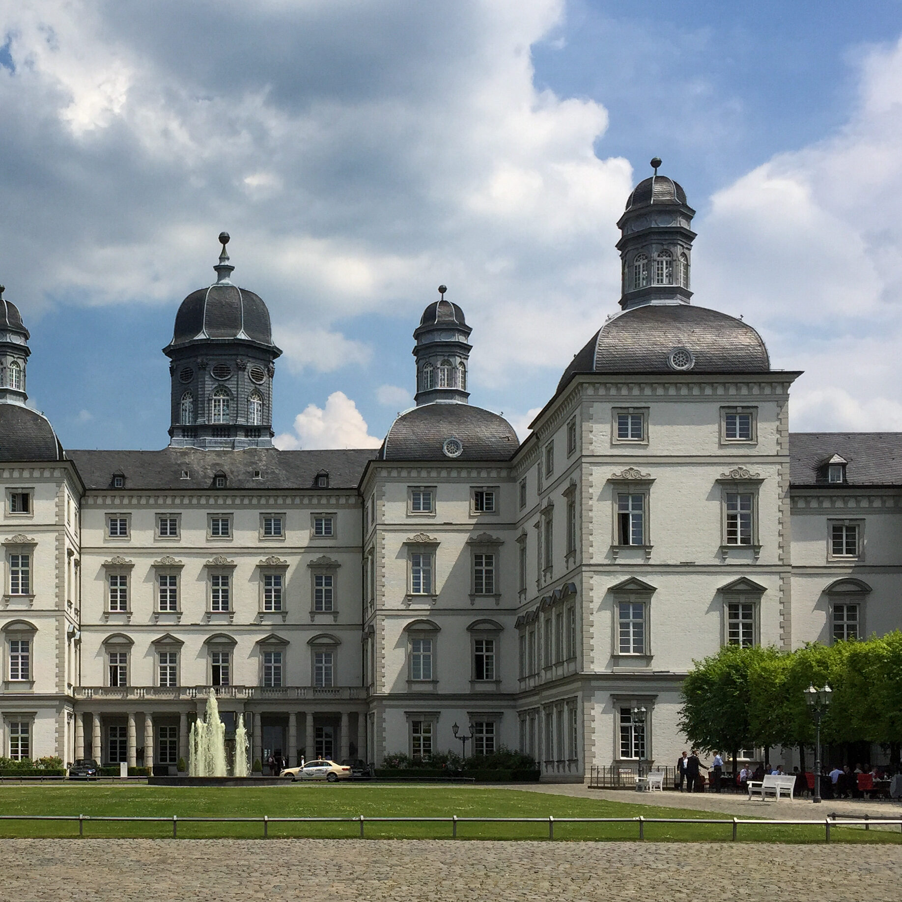 Außenansicht des Schlosses